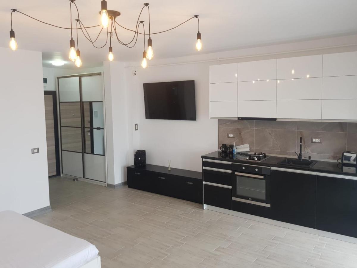 Ferienwohnung Alezzi Sunwaves Năvodari Exterior foto